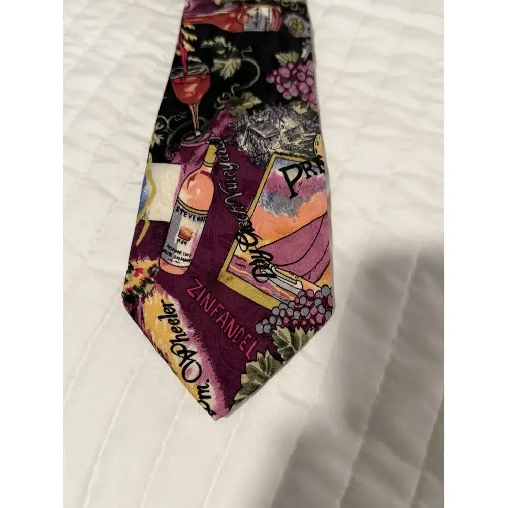 Vintage 1992 Nicole Miller Wine Vineyard Grapes 100% Silk Novelty Tie Korea